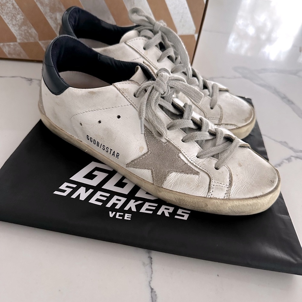 Golden Goose Superstar white and blue sz 36